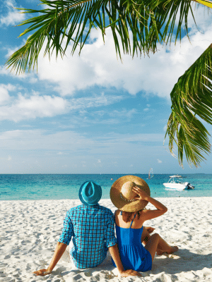 EXPLORE THE VIBRANT CORAL REEFS AT MALDIVES