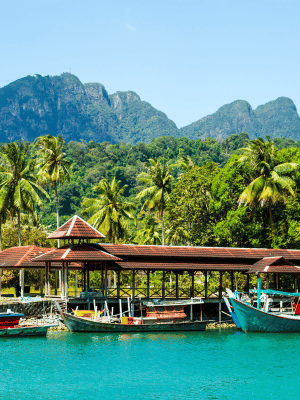 DISCOVER THE COOL HIGHLANDS TO ISLAND SHORES AT MALAYSIA