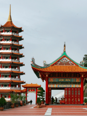 HIGHLANDS, HERITAGE & ISLANDS: MALAYSIA